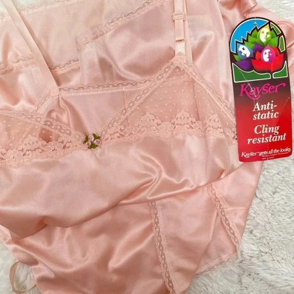 Vintage - NWT Pastel Peach Lace Trimmed Tank Top Fairycore Mermaidcore - Picture 8 of 10